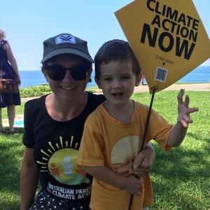 Meet your Posher, Leila